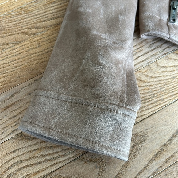 Hollister jacket size medium - Picture 4 of 8